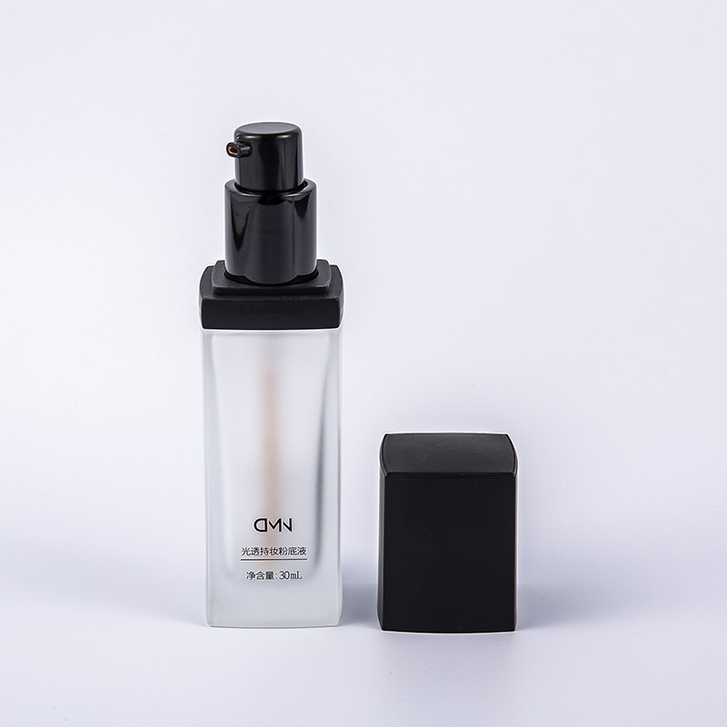 Square Foundation Bottle 30ML Square Foundation Bottle 30ML